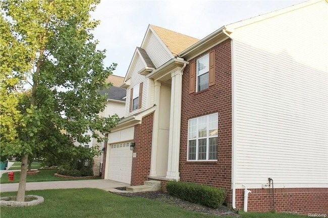 Building Photo - 51157 Mayfair Terrace
