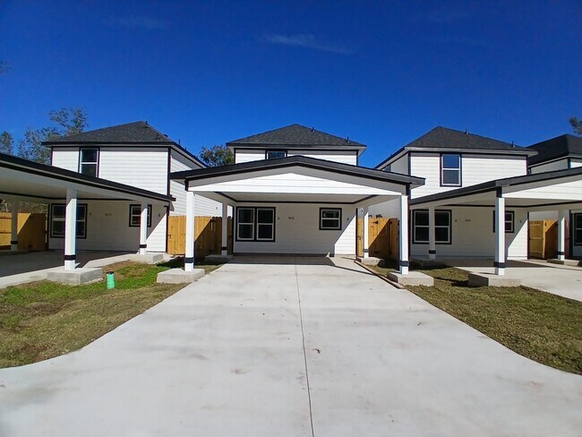 Foto del edificio - 8641 Peachtree St