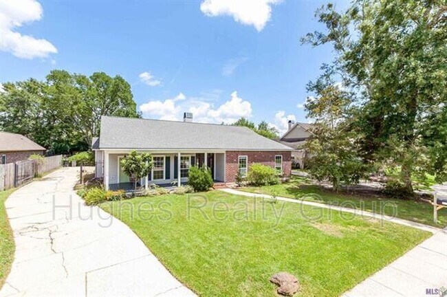 Building Photo - 1042 Masterson Dr