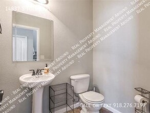 Building Photo - 14837 S Toledo Pl