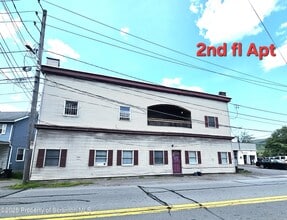 Building Photo - 112-114 N Valley Ave