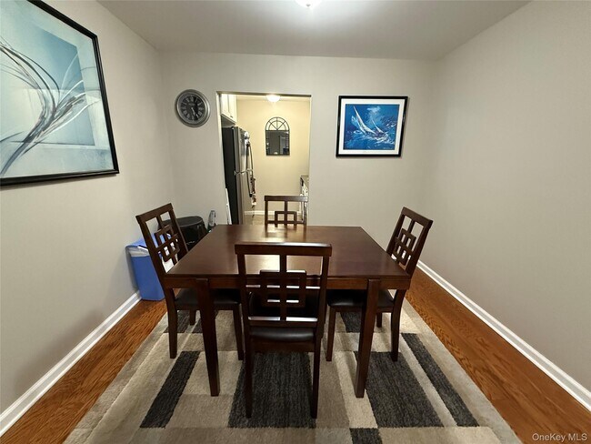 Building Photo - 1008 McIntosh Pl