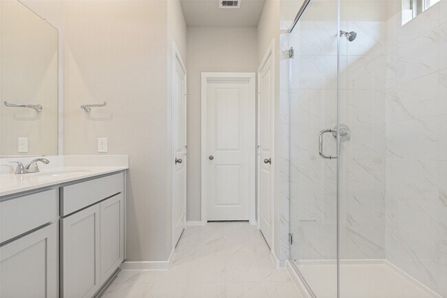 Building Photo - 5218 Pecan Orch Trl