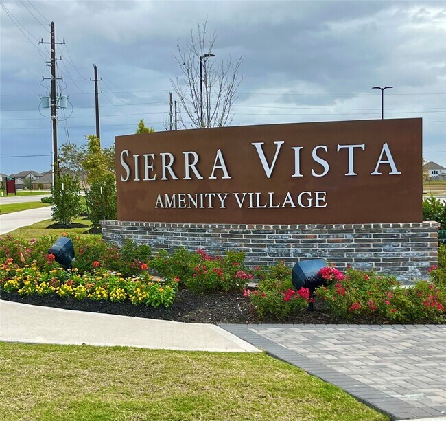 Foto del edificio - 10406 Mount Winchell Dr