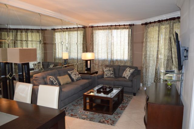 Foto del edificio - Meridian Furnished 2 Bd / 2 Ba Luxury Cond...