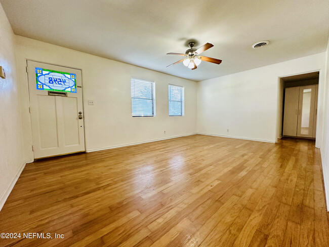 Building Photo - 4548 Milstead Rd