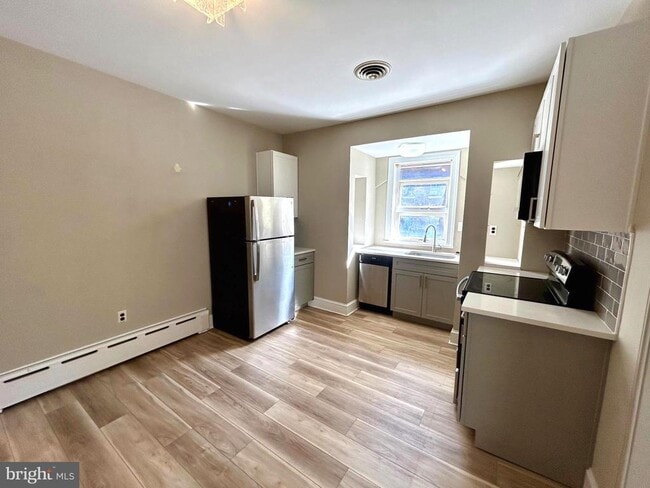Foto del edificio - 1401 N Broom St