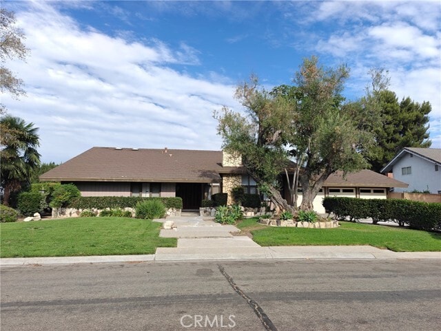 Building Photo - 9652 Brynmar Dr