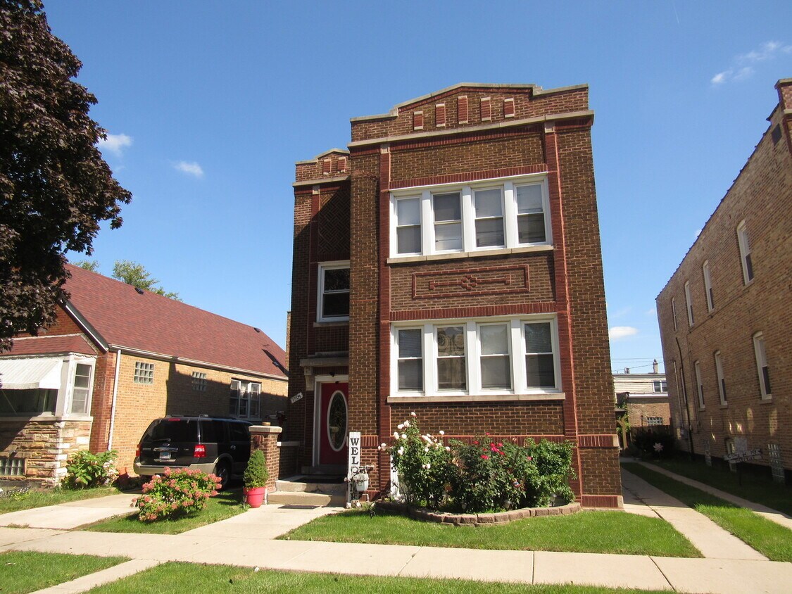 1309 S 58th Ct, Cicero, IL 60804 House Rental in Cicero, IL