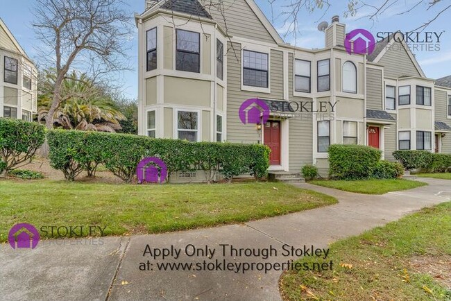 Building Photo - Stokley Properties Presents 812 Military E...