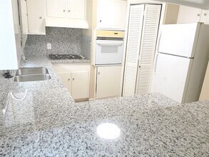 Building Photo - 1403 Blalock Rd