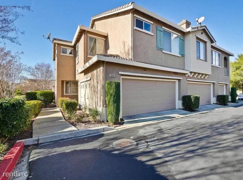 Primary Photo - 3 br, 2.5 bath Townhome - 3669 jasmine cir