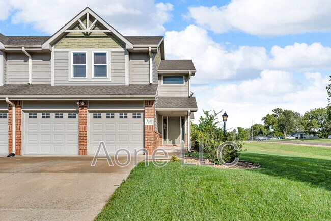 Foto del edificio - 4428 SE Oak Bend Dr