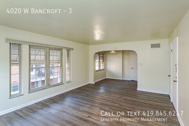 Building Photo - 4020 W Bancroft-3