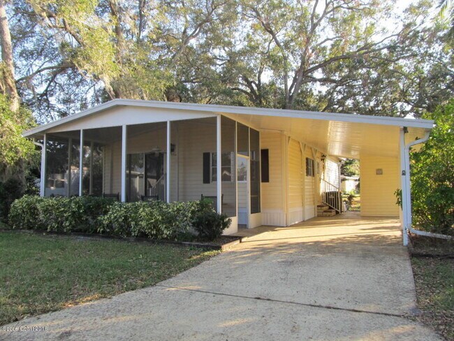Foto del edificio - 331 Holiday Park Blvd NE