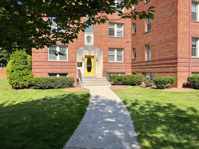 Photo - 6718 3rd St NW House