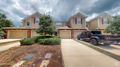 Building Photo - 6937 Woody Vine Dr