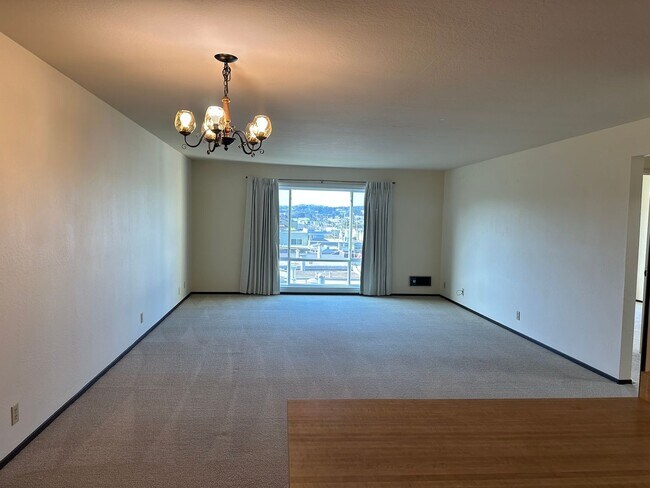 Foto del edificio - 273 S Parkview Ave