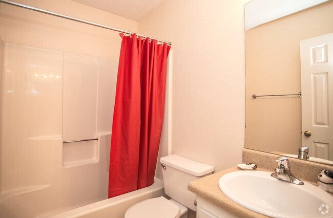2HAB, 1BA - 878 ft² - Northcreek