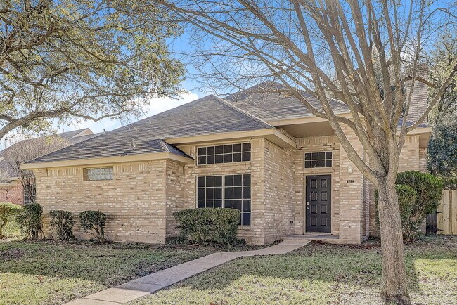 Foto del edificio - 722 Austin Dr