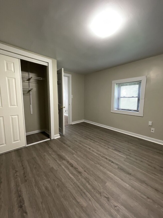 Building Photo - Your new home is waiting for you!