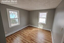 Building Photo - 19 Hiawatha Rd