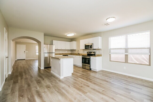 Foto del edificio - 10529 W Foothill Dr