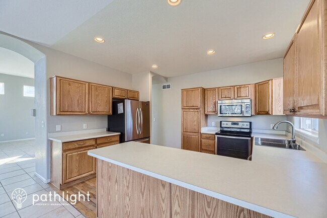 Building Photo - 10893 Bullock Court