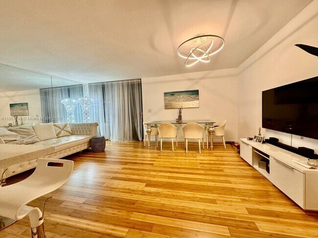 Foto del edificio - 1001 Three Islands Boulevard