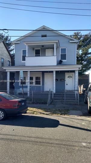 Building Photo - 183 4th St