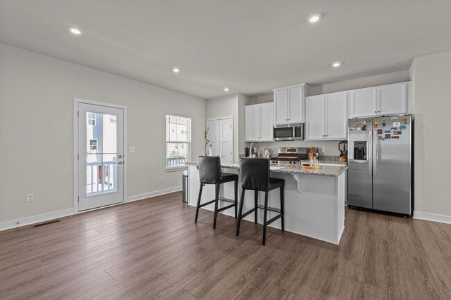 Foto del edificio - Welcome to modern living in Suffolk, Virginia!