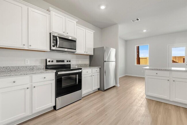 Foto del edificio - 8215 Burnt Orchid Dr