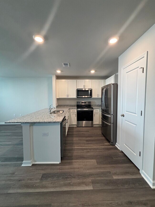 Foto del edificio - 160 Harvest Gold Dr