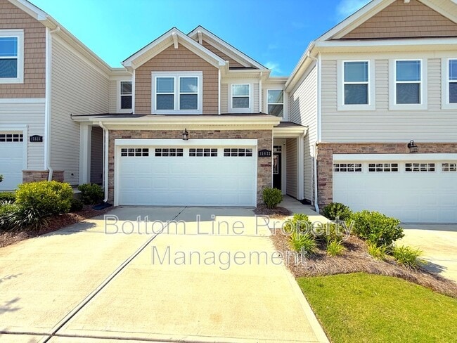 Building Photo - 15622 Little Bluestem St