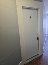 Building Photo - 334 Clay St