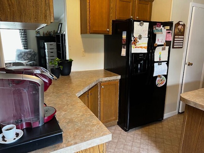 Building Photo - Maryville 37801 - 3 bedroom, 2 bath mobile...