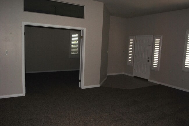 Building Photo - 11130 Dawson Falls Ave