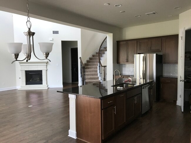 Building Photo - 209 Lockhart Lp
