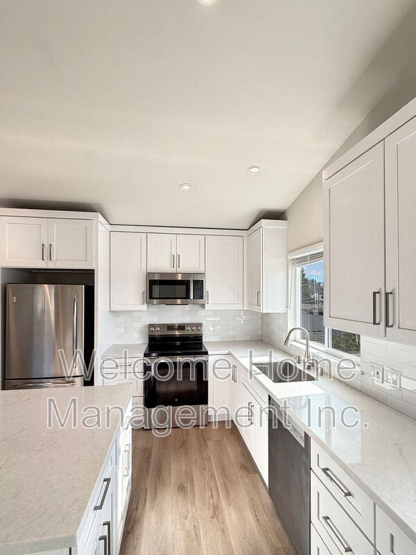 Foto del edificio - 179A Brown Drive