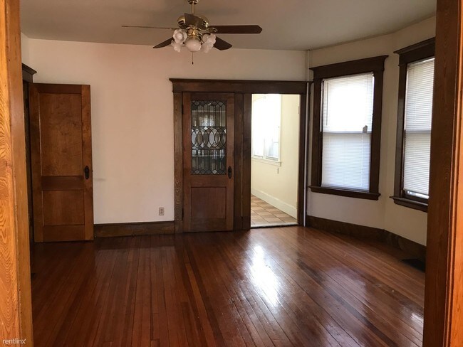 Building Photo - 2 br, 1 bath House - 575 Whalley Ave Unit 1