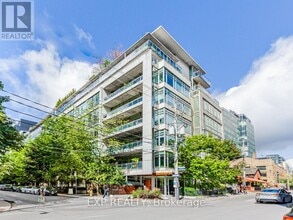 Building Photo - 66 Portland St