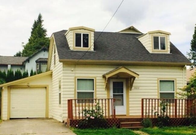 Building Photo - 2022 Filbert St