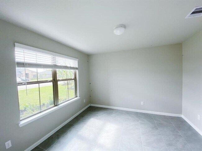 Foto del edificio - 9219 Downing St