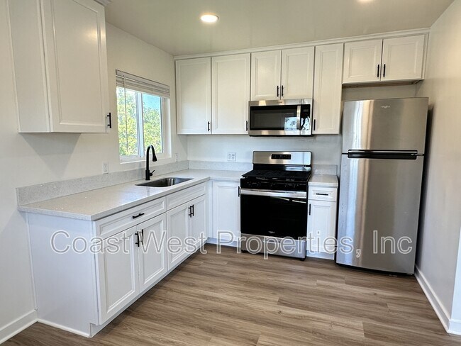 Foto del edificio - 3839 Kendall St