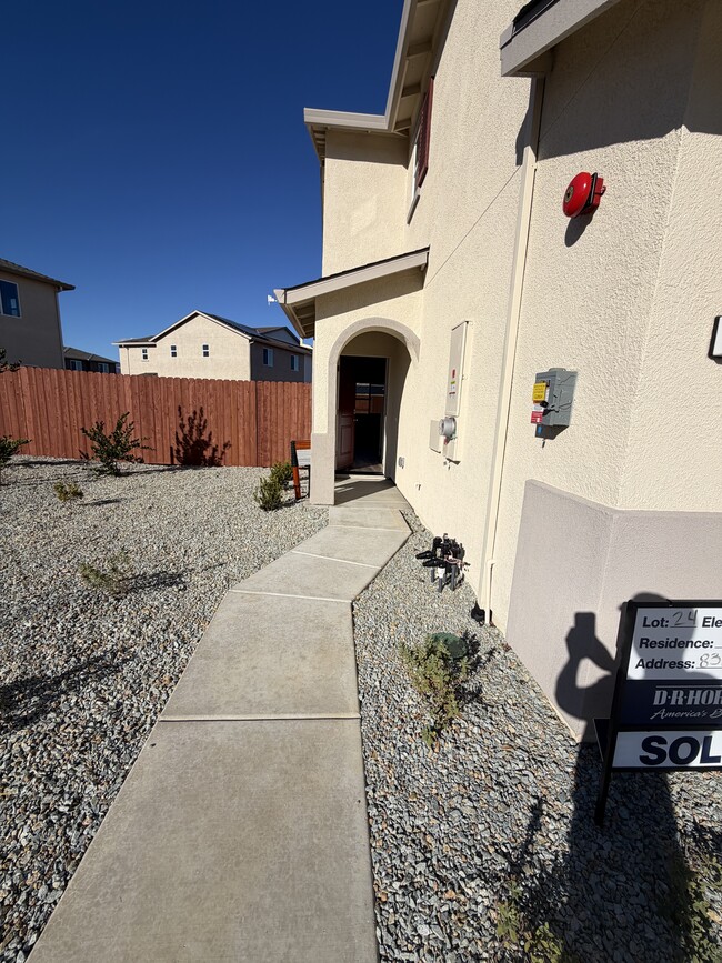 Foto del edificio - 831 Congaree Ln