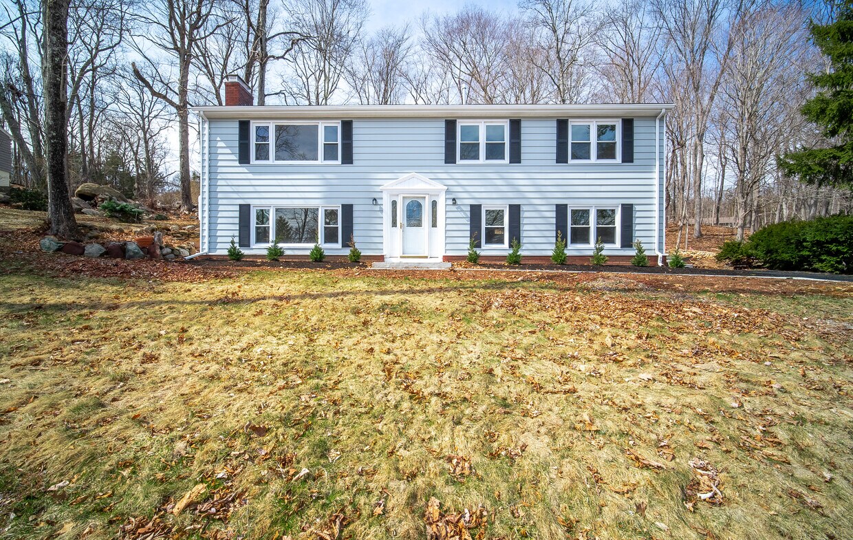 Primary Photo - 24 Cedar Hill Rd
