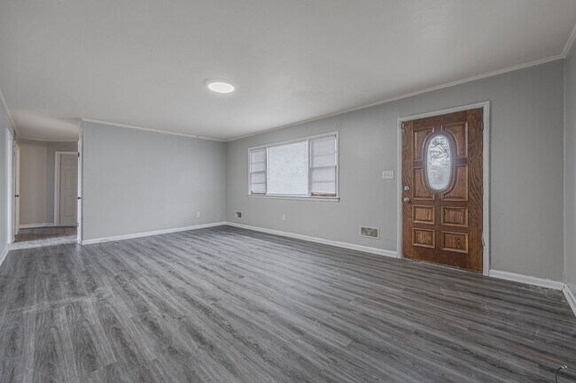 Foto del edificio - 1816 Greenwood-NOW PRE-LEASING!