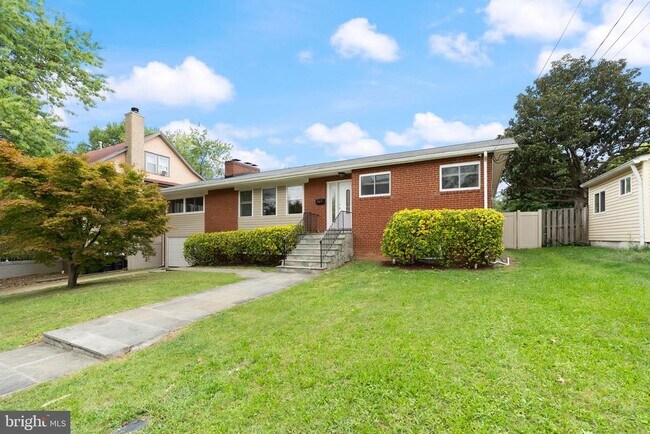 Foto del edificio - 2311 N Dinwiddie St