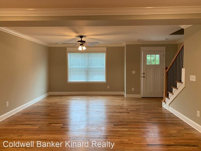Building Photo - 2 br, 2.5 bath House - 2299 Shady Lane