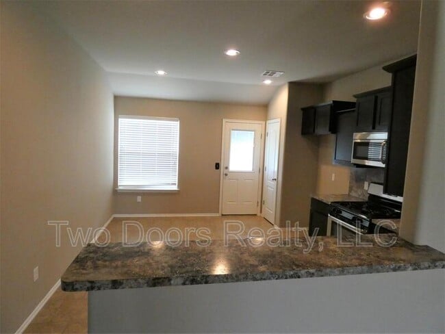 Foto del edificio - 5009 Hunter Blvd